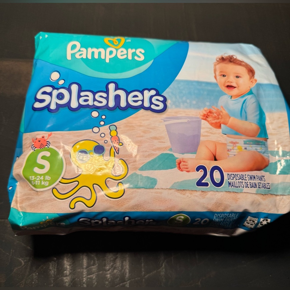 Pampers splashers Small 20 count swim diapers